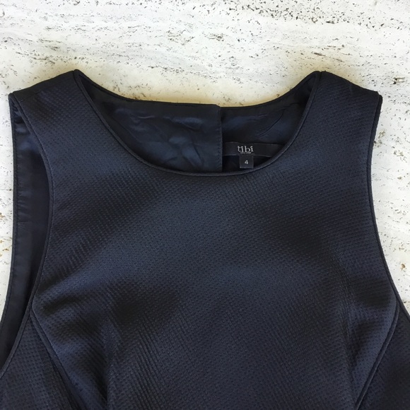 Tibi Tiered Structured Keyhole Cocktail Dress - 4 - Picture 5 of 9